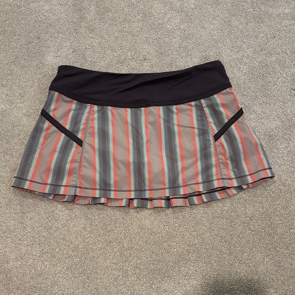 Lululemon Athletica Grey, Pink and Mint Striped Skort